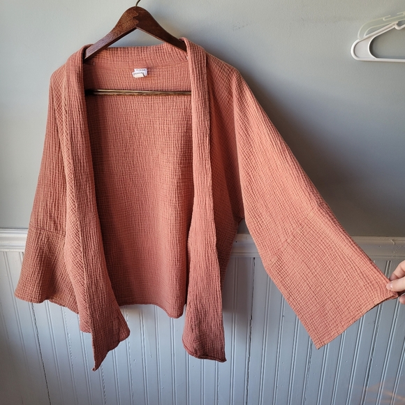 NWOT 100% Cotton Seersucker Oversized Coral Tie Front Kimono Sweater - Picture 10 of 15